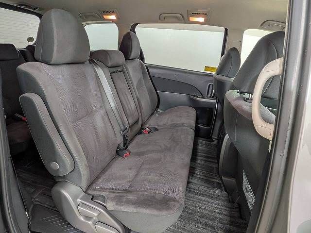 ESTIMA HYBRID 4WD