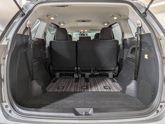 ESTIMA HYBRID 4WD