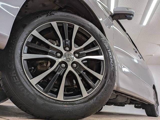 ESTIMA HYBRID 4WD