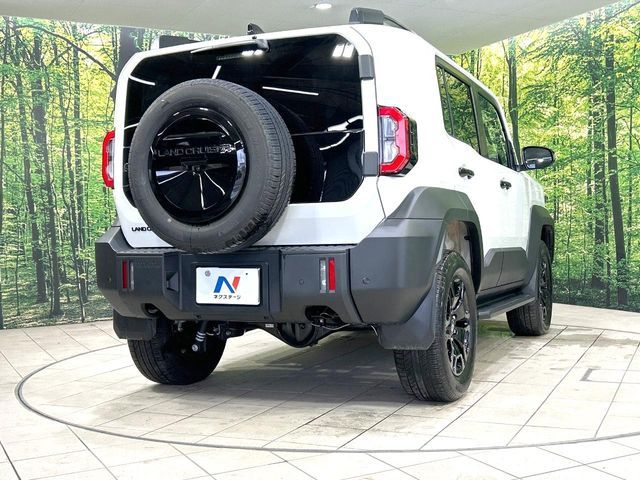 LANDCRUISER FJ