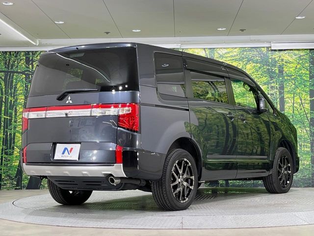 DELICA D:5 4WD