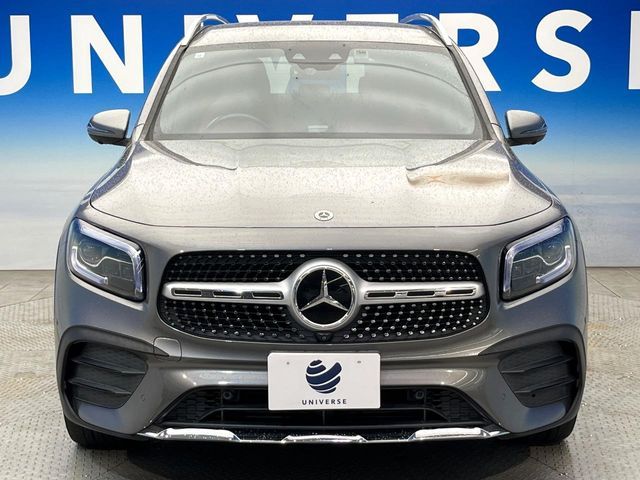 MERCEDES BENZ GLB
