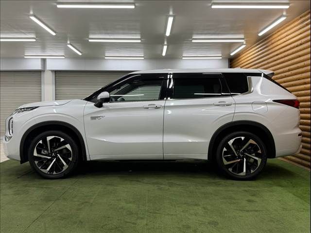 OUTLANDER PHEV
