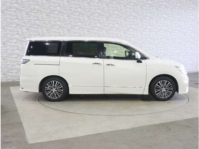 ELGRAND  4WD