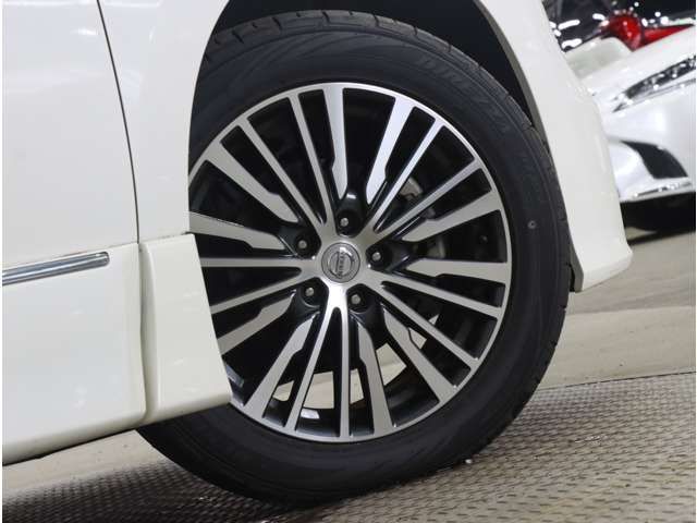 ELGRAND  4WD