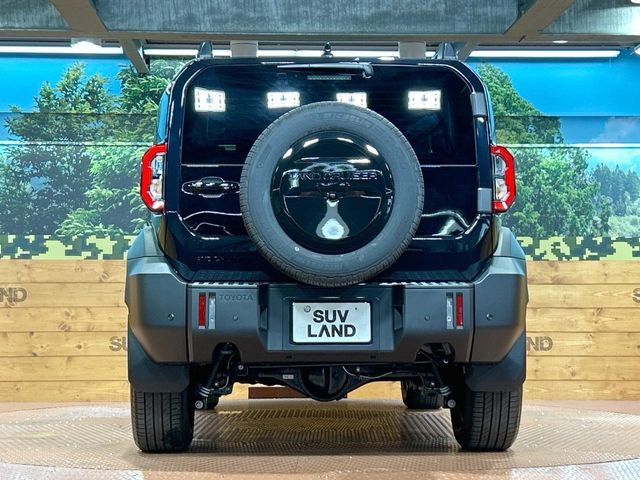 LANDCRUISER FJ