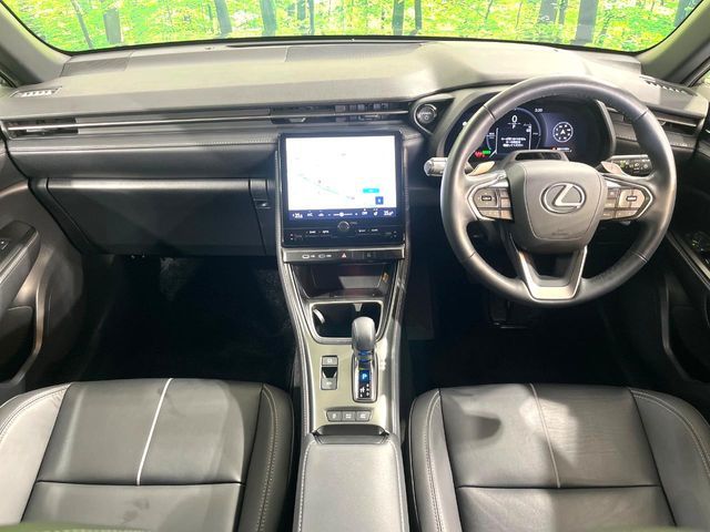 LEXUS LBX