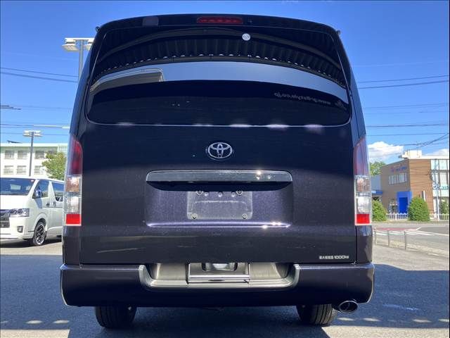 HIACE van 2WD