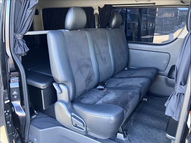 HIACE van 2WD