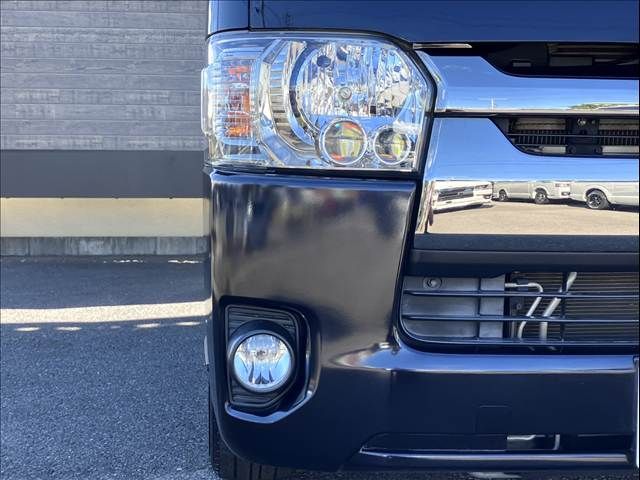 HIACE van 2WD