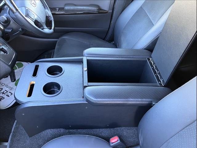 HIACE van 2WD
