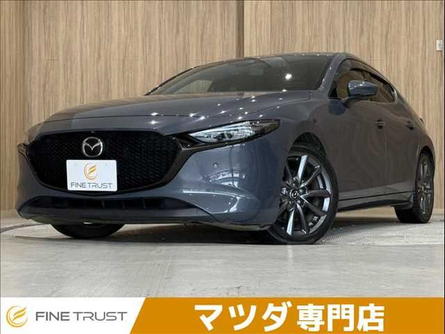 MAZDA3 FASTBACK