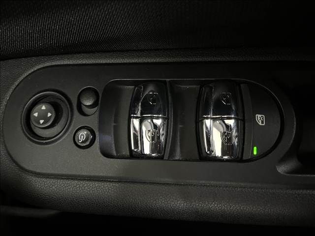 BMW MINI ONE CLUBMAN