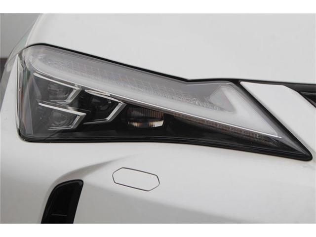 LEXUS UX200