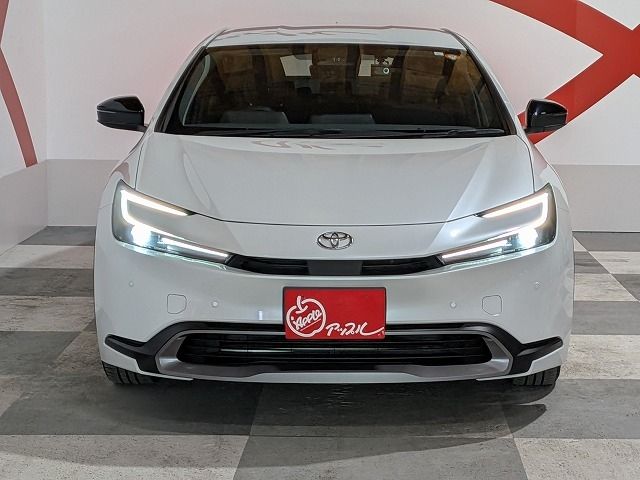 PRIUS 4WD