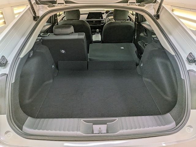 PRIUS 4WD