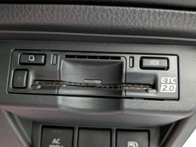 PRIUS 4WD