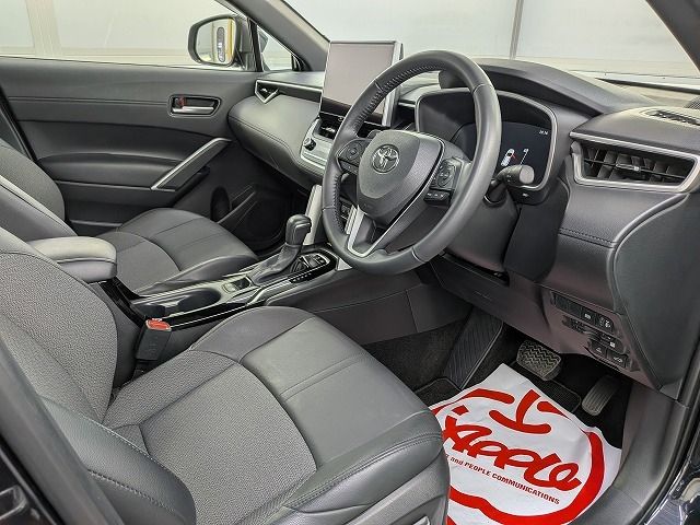 COROLLA CROSS HYBRID
