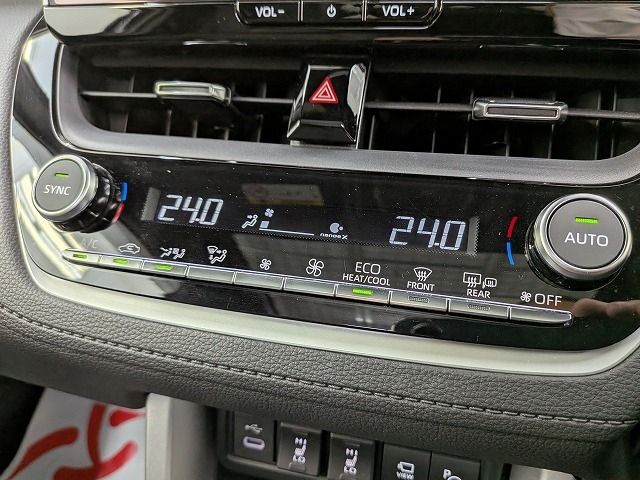 COROLLA CROSS HYBRID