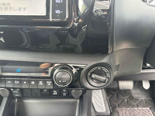 HILUX 4WD