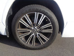 LEXUS LX600