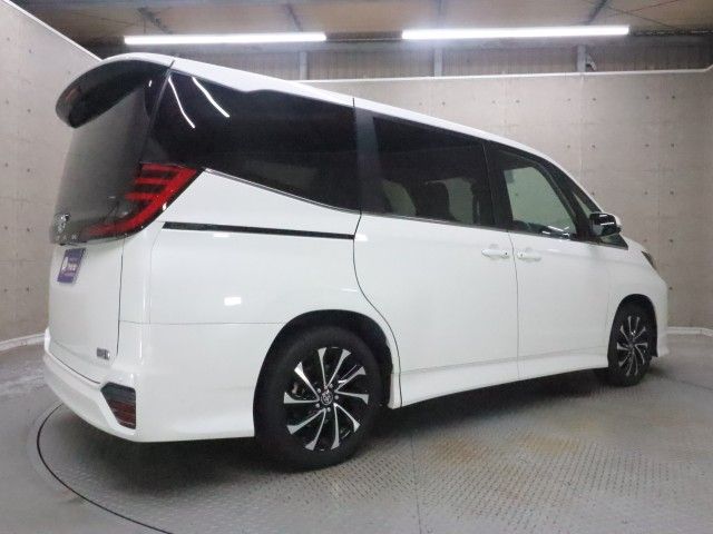 NOAH HYBRID