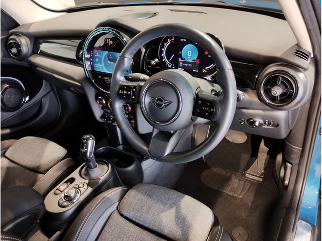 MINI COOPER 5DOOR