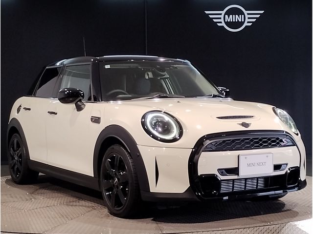 MINI COOPER SD 5DOOR