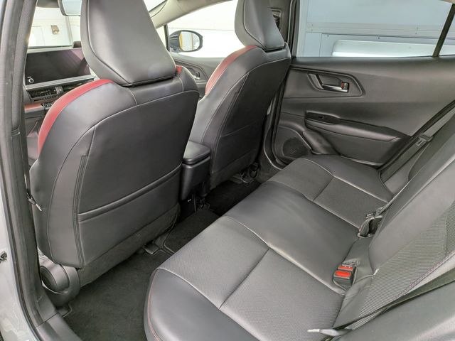 PRIUS 4WD