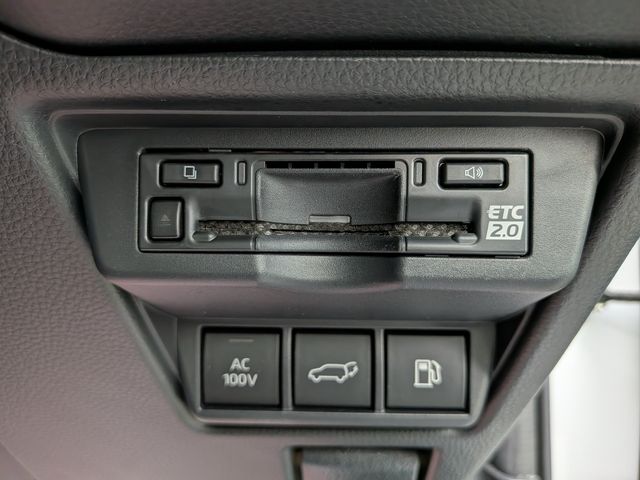 PRIUS 4WD