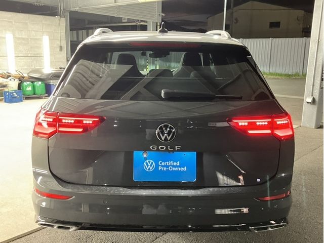 VOLKSWAGEN GOLF VARIANT