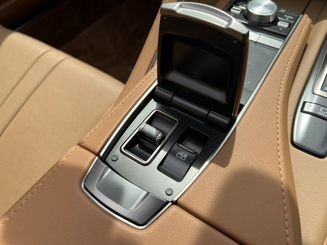 LEXUS LC500 Convertible