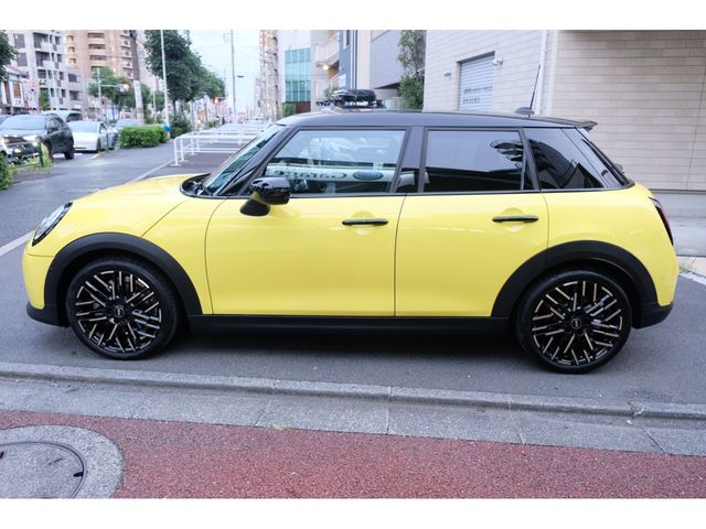 MINI COOPER 5DOOR