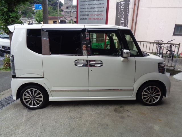 N BOX CUSTOM