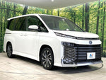VOXY HYBRID