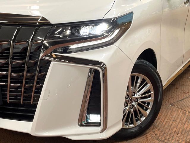 ALPHARD hybrid 4WD