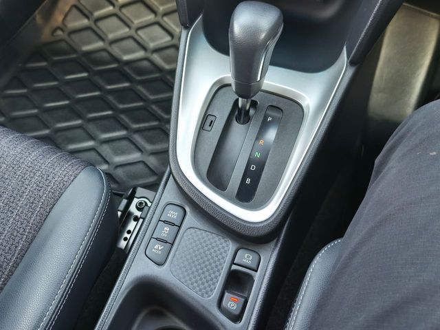 YARIS CROSS HYBRID