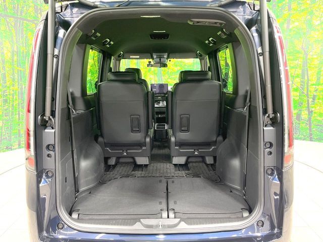 STEPWAGON e:HEV SPADA
