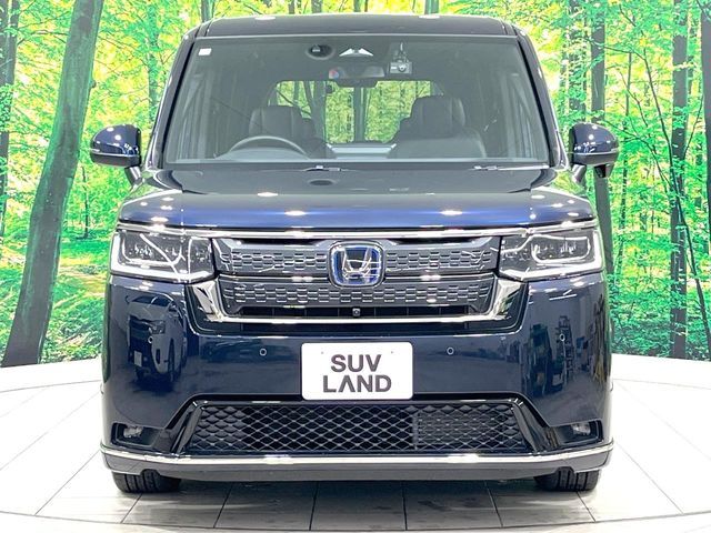 STEPWAGON e:HEV SPADA