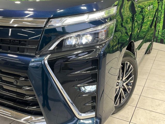 VOXY 4WD