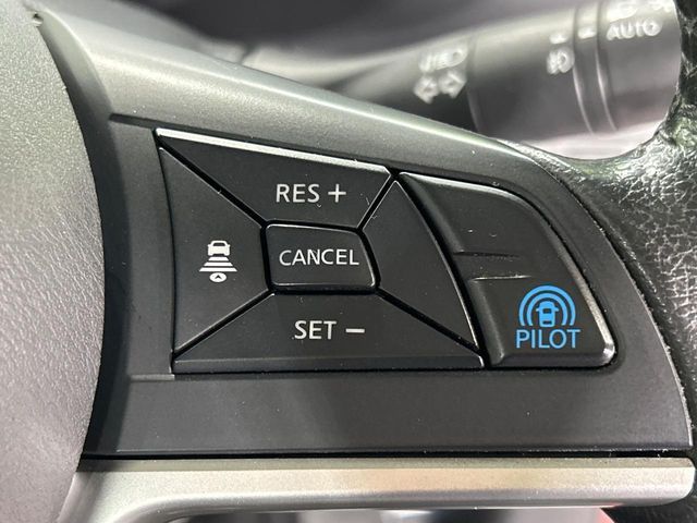 SERENA  S-HYBRID 4WD