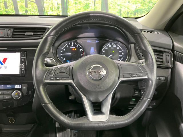 X-TRAIL HYBRID 4WD