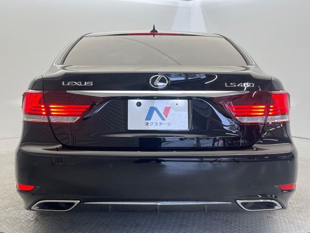 LEXUS LS460