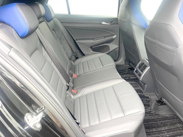 VOLKSWAGEN GOLF R