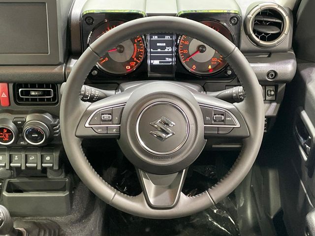 JIMNY NOMADE