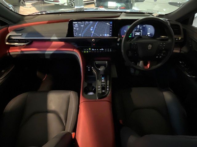CROWN SPORT