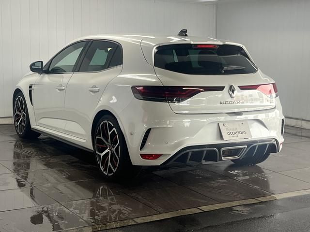 RENAULT MEGANE hatchback