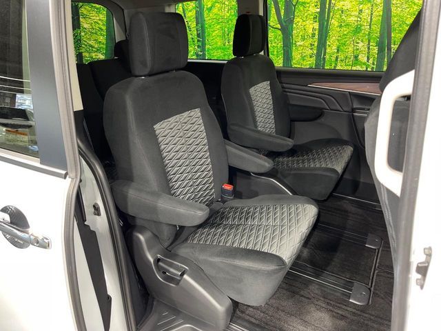 DELICA D:5 4WD