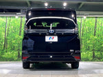 VOXY HYBRID