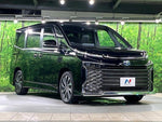 VOXY HYBRID